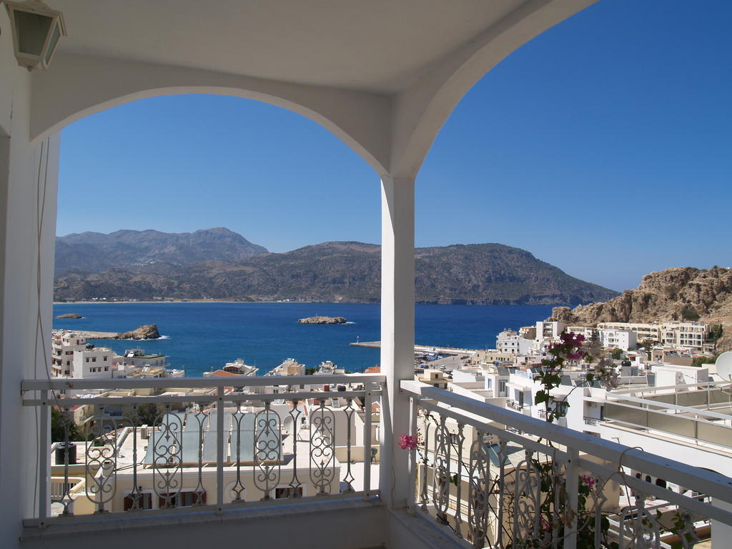 Roses Studios Karpathos Kamer foto